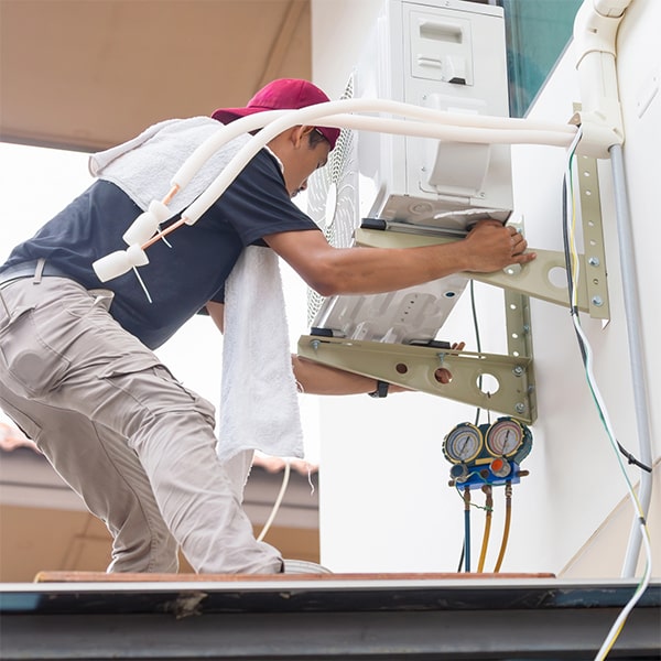 la instalación de aire acondicionado generalmente toma alrededor de un día completo, dependiendo de la complejidad del trabajo